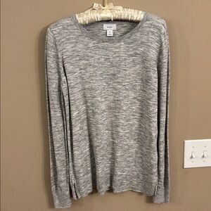 Old Navy Women’s Size Medium Heather Gray Lightweight Sweater